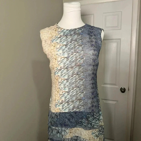 Christian  cota 100% silk ruffled mini dress 6 - Picture 4 of 7